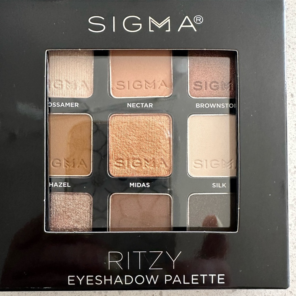 Sigma eyeshadow palette